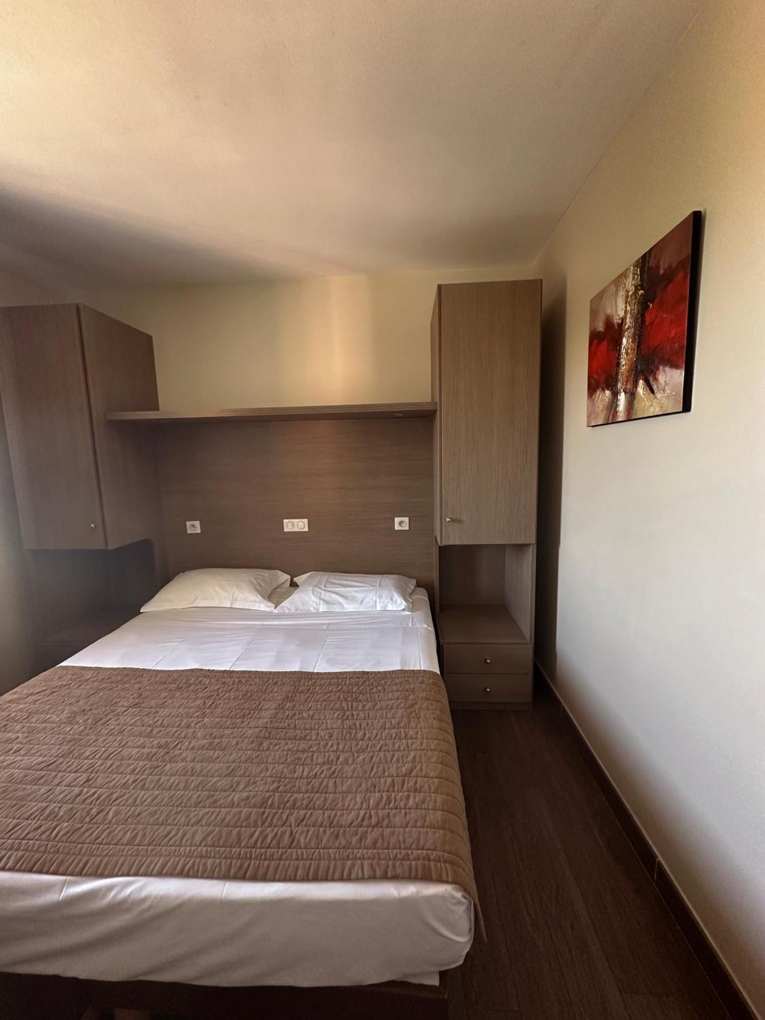 Hotel Thalassa Сен-Флоран Екстериор снимка